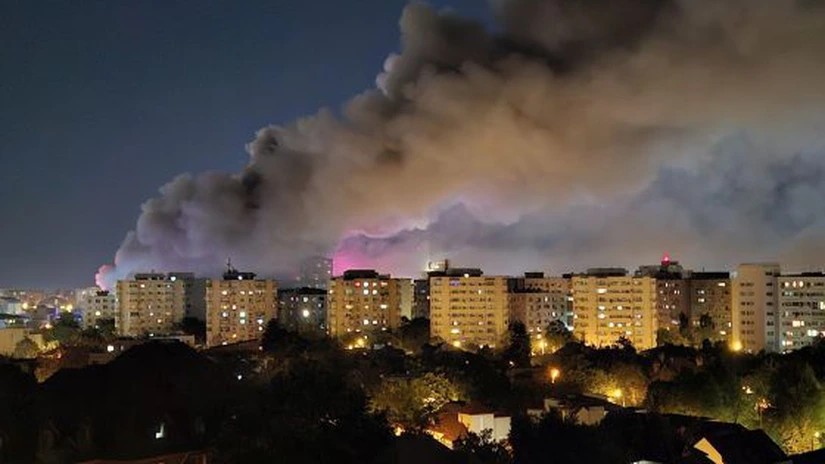 EXCLUSIV Incendiul masiv de la depozitul Antrefrig Pantelimon. Cât valorează asigurarea, cine o plătește și ce gigant mondial se ocupă de dosar pentru păgubit. Semne de întrebare legate de incendiu și de daună