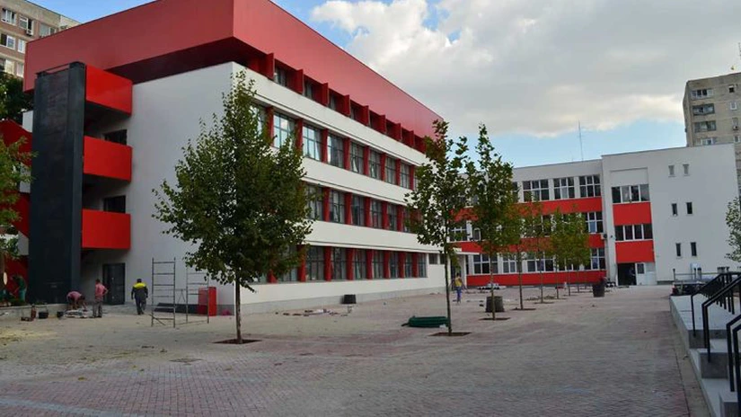 UPDATE Directorii de la școala 195 - Hamburg din București au revenit asupra deciziei de a demisiona - Edupedu