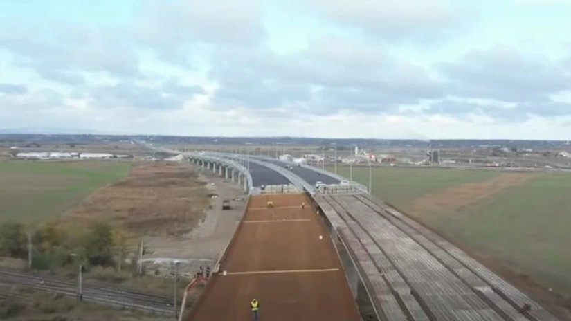Licitațiile pentru două tronsoane din autostrada A8 ar putea fi anulate - APIX.ro