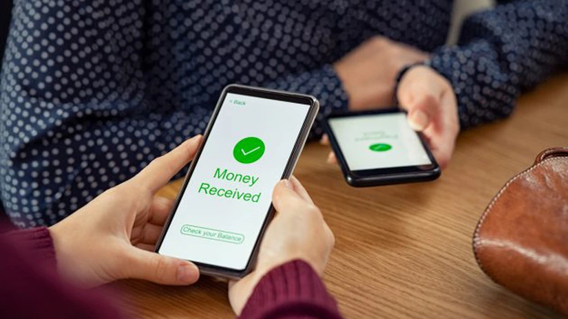 Plăţile instant mai rapide şi mai sigure au devenit realitate în zona euro - anunţ oficial de la Comisia Europeană