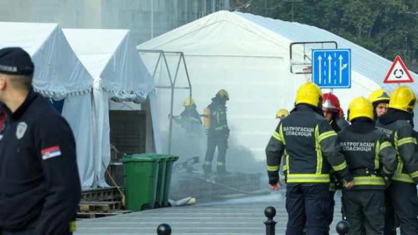 Alertă teroristă în Serbia! Focuri de armă în faţa parlamentului. Preşedintele Vucic vorbeşte de un 