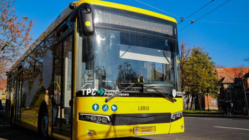 Cinci troleibuze Bozankaya au început de astăzi să circule pe străzile Timișoarei, pe traseul liniei 16