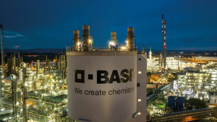 BASF construieşte o nouă fabrică de hidroxid de amoniu de puritate electronică, în Germania