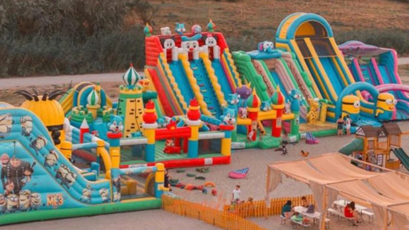 Sold out la închirieri gonflabile 2025: Pregătește-ți afacerea estivală pentru 2026 din timp