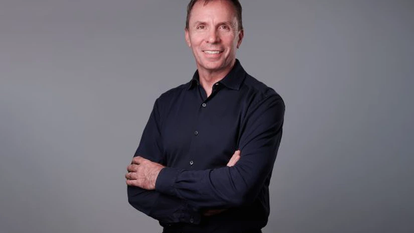 József Váradi, CEO Wizz Air: Dacă e un cumpărător pentru TAROM, vindeți-o. Noi am putea prelua o parte din active, resurse, piloți, echipaj, rute, dar am opera cu avioanele noastre - INTERVIU