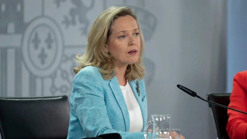 BEI va crește anul viitor până la 4,5 miliarde de euro suma pentru finanțarea proiectelor din domeniul apărării