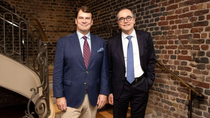 Renault va asambla mașini electrice pentru Ford. Amenințare pentru fabrica de la Craiova?