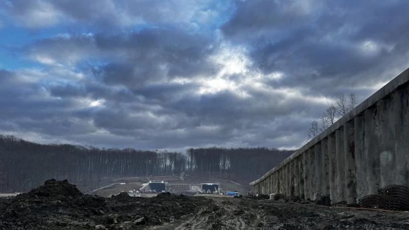 FOTO Autostrada A1 Lugoj - Deva: Lucrările la secțiunea tunelurilor 
