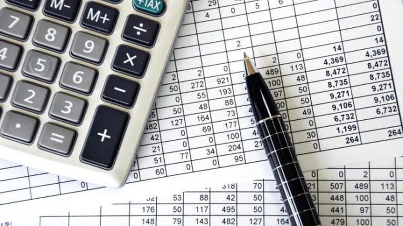 INS: Afacerile din comerţ au crescut uşor, cu 1,6%, în primele zece luni din 2025