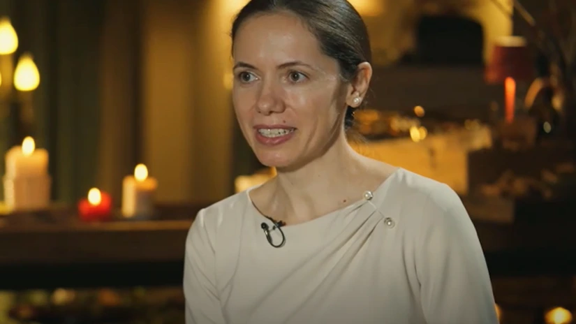 Mirabela Grădinaru: Nu mi-am pus eticheta de „primă doamnă”. Dacă pot să unesc societatea civilă cu clasa politică, o voi face