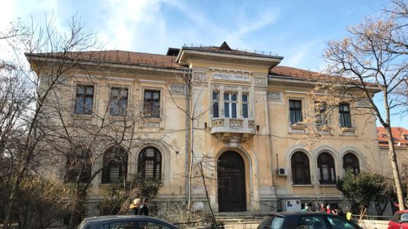 Primăria Sectorului 1 vrea să preia de la Guvern o clădire monument istoric din zona capitale, aflată în stare de degradare, și să o transforme în centru educațional