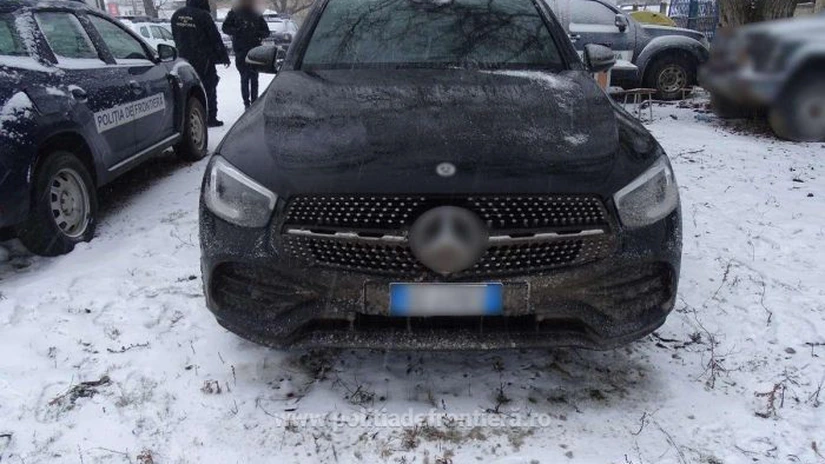 Un Mercedes în valoare de 150.000 de lei căutat de autoritățile italiene a fost găsit la Corabia de polițiștii de frontieră