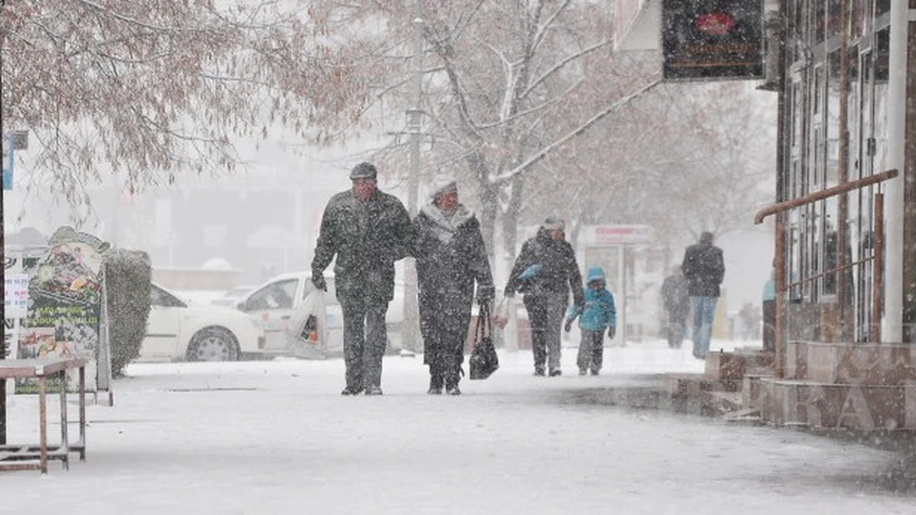 ANM: Cod galben de ger și temperaturi deosebit de scăzute în aproape toată țara, până miercuri dimineață