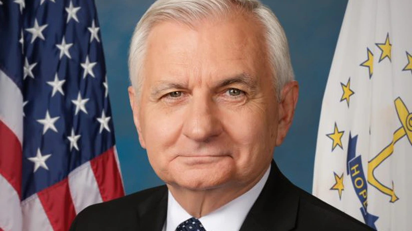 Lider democrat american avertizează asupra costurilor guvernării unei alte națiuni prin forță, după intervenția SUA în Venezuela