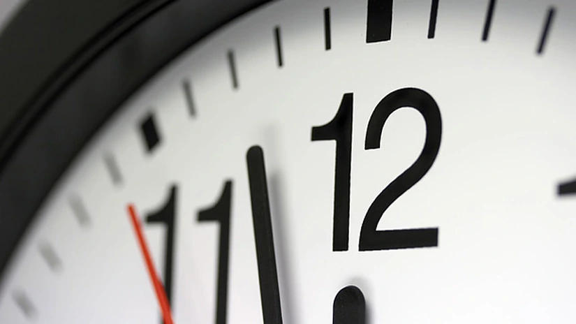 Se schimbă ora în România. Mai sunt doar câteva zile până trecem la ora de vară 2026. Ce țări au renunțat la sistem