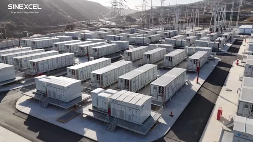 Nouă baterie de stocare a energiei. 15 MWh la Curtea de Argeș