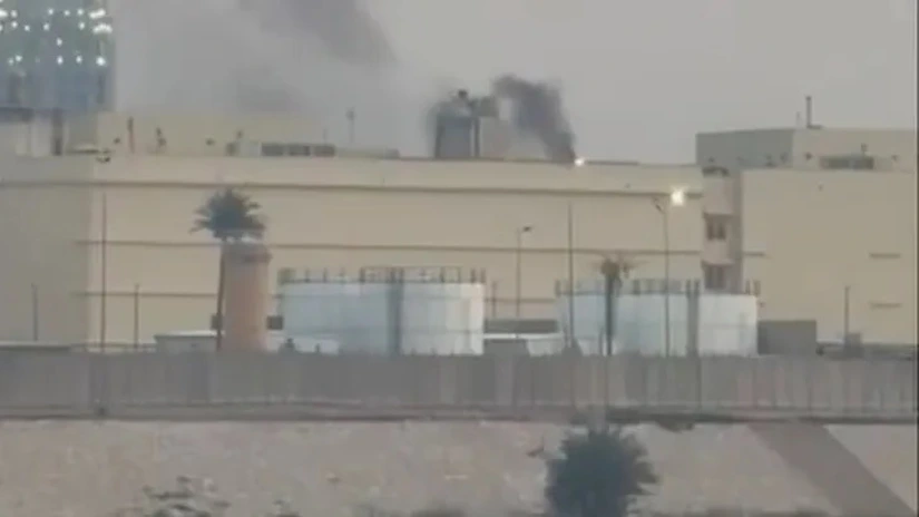 Atac cu dronă asupra Ambasadei SUA din Bagdad, după un bombardament asupta unei facțiuni pro-iraniene soldat cu trei morți