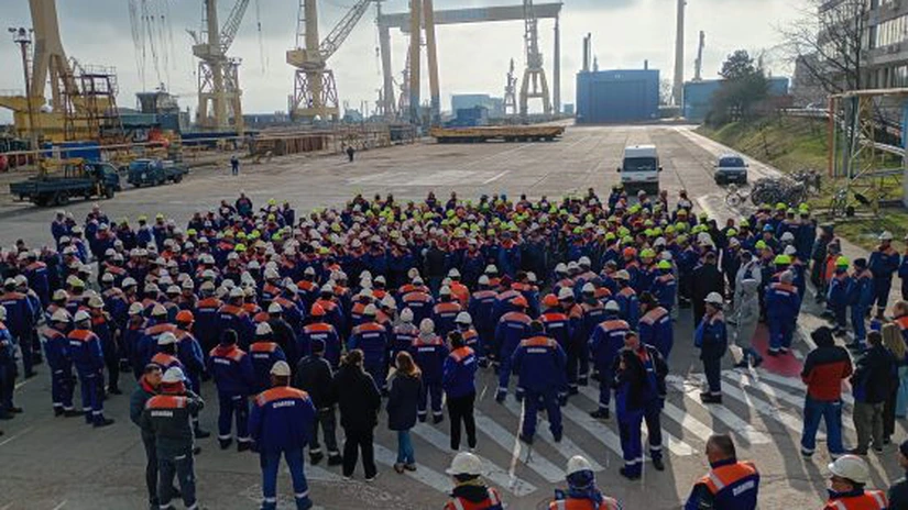 Protest la şantierul naval Damen din Mangalia. Salariaţii nu şi-au mai primit salariile de peste trei luni