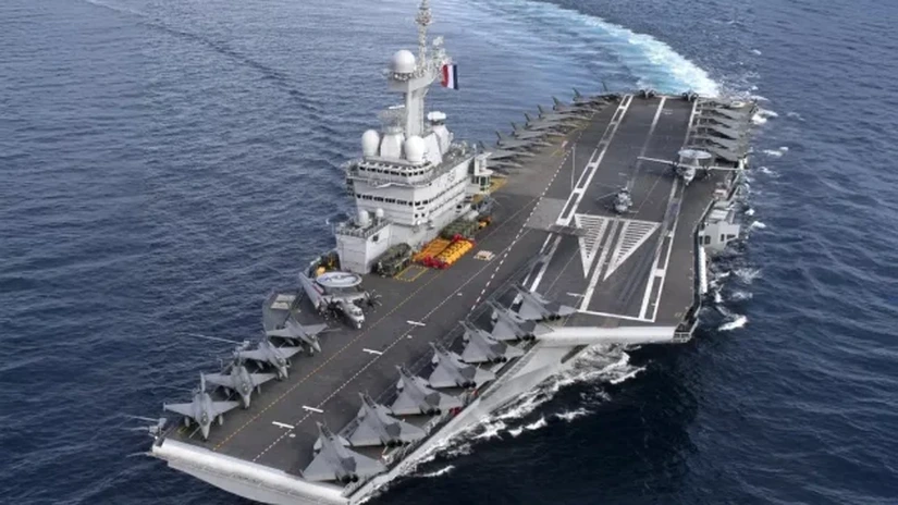 Franţa. Gafă de proporţii - Portavionul Charles de Gaulle, localizat în Mediterană în urma utilizării unei aplicaţii de sport (presă)