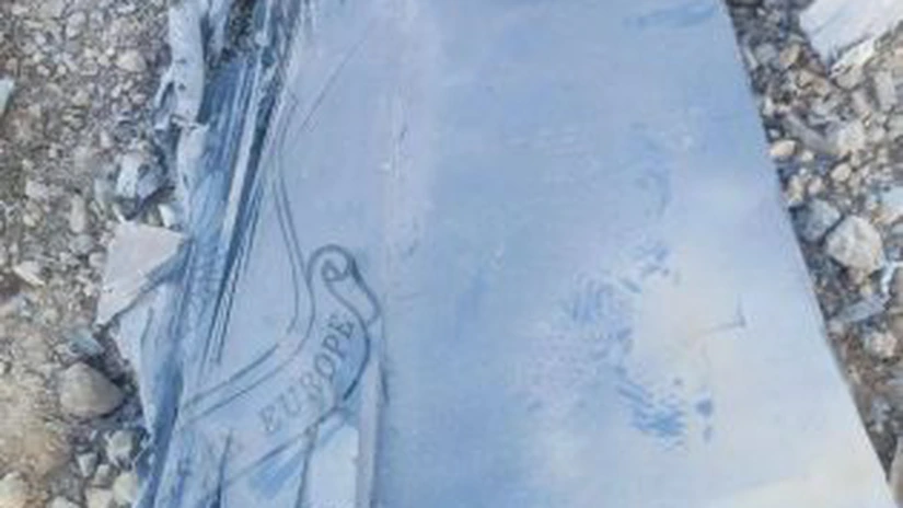 Update: Unul dintre piloți ar fi fost salvat de americani (surse). Iranul a doborât un avion de vânătoare american. Soarta pilotului sau a piloților este necunoscută până acum