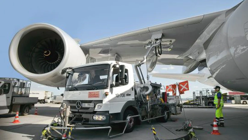 Criză kerosen avioane - Şeful IATA spune că va dura câteva luni până când va fi restabilită aprovizionarea