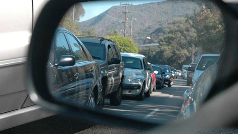 Anunţ urgent pentru şoferi. Poliţia Română - Trafic foarte aglomerat pe anumite drumuri. Ce rute alternative există - date luni, 13 aprilie 2026