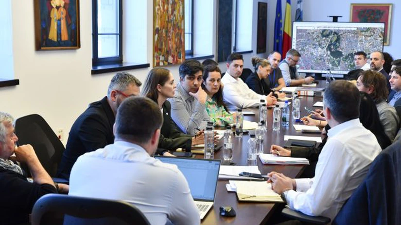 Primăria Muncipiului București va începe lucrările de amenajare a Parcului Herăstrău. Primul pas va consta în golirea lacului de apă. Ciucu vrea să instaleze și o statuie a regelui Mihai