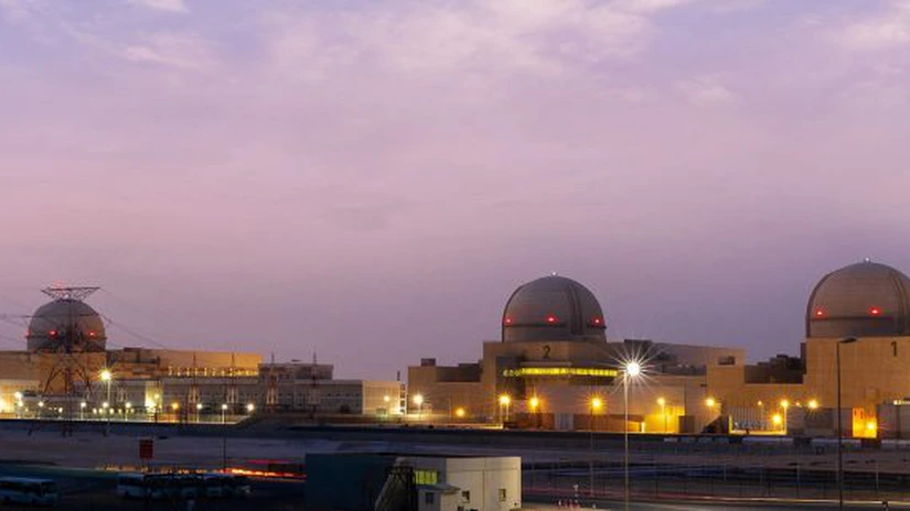 O dronă a provocat un incendiu lângă centrala nucleară Barakah din Abu Dhabi