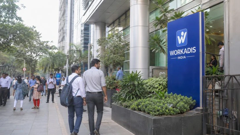 Importatorul de forță de muncă Workadis Group anunță că deschide patru centre proprii de recrutare în Dubai și India