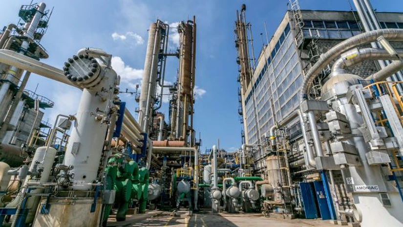 Bolojan anunță când se va încheia afacerea prin care Romgaz preia combinatul Azomureș. Reînceperea producției va mai dura însă