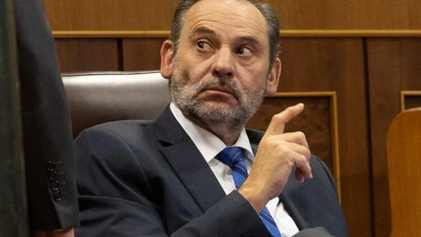 Condamnare de 24 de ani de închisoare pentru un fost ministru al transporturilor din Spania, apropiat de premierul Sanchez