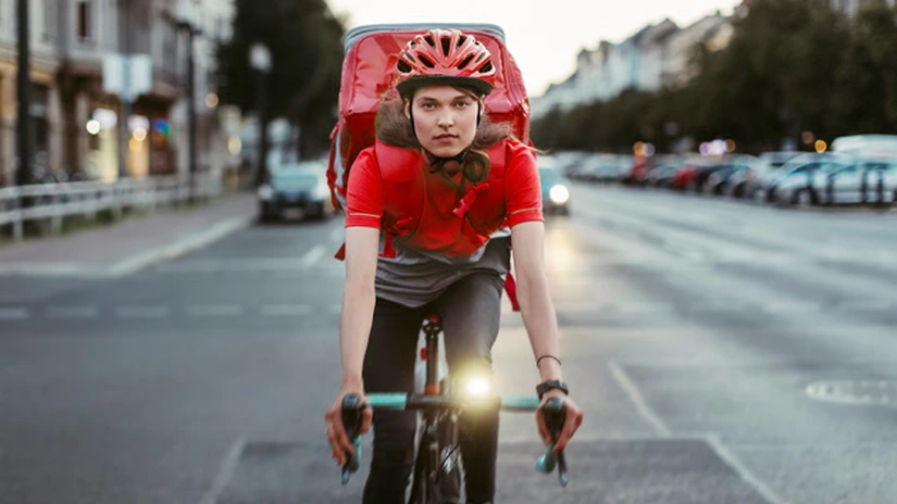 Uber este foarte aproape de a prelua platforma de livrări Delivery Hero - surse Bloomberg