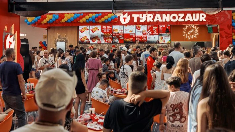 Milionarul moldovean Ştefan Mandachi, fondatorul lanțului de restaurante Spartan, extinde și Tyranozaur, un nou brand ce folosește ingrediente autohtone