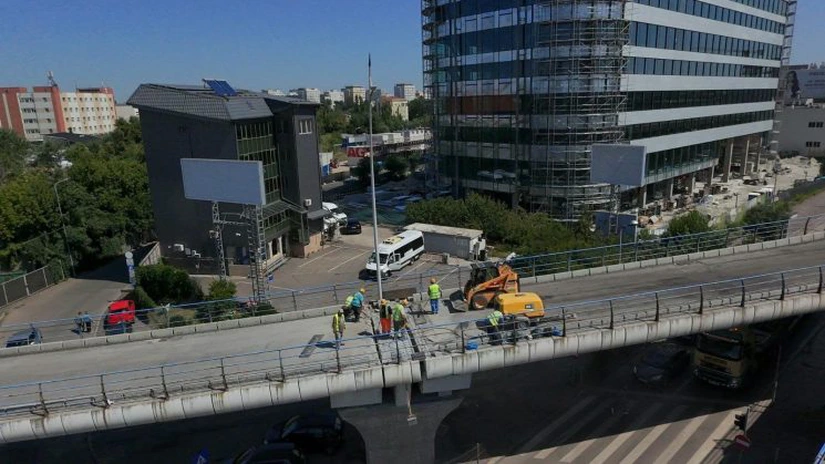 FOTO Pasajul Basarab. Ce s-a reparat până acum și când va fi reluată complet circulația, inclusiv a tramvaielor