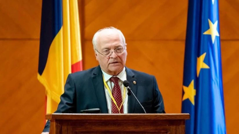 AUR cere reanalizarea grilei de salarizare pentru personalul medical
