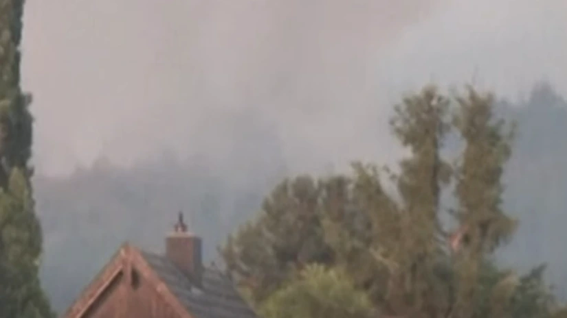 UE a trimis trei elicoptere și două avioane pentru a ajuta la stingerea incendiilor din Belgia