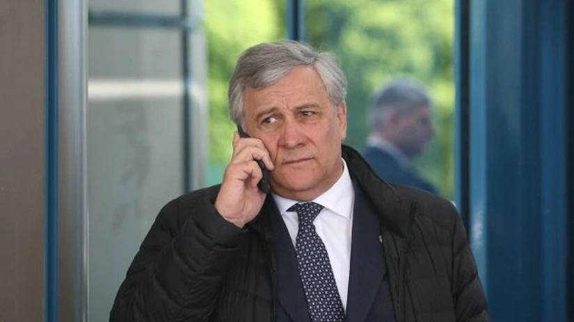 Viceprim-ministrul italian Antonio Tajani dă de înțeles că băncile și firmele energetice ar trebui să-și plătească anticipat impozitele pentru a sprijini astfel finanțele statului