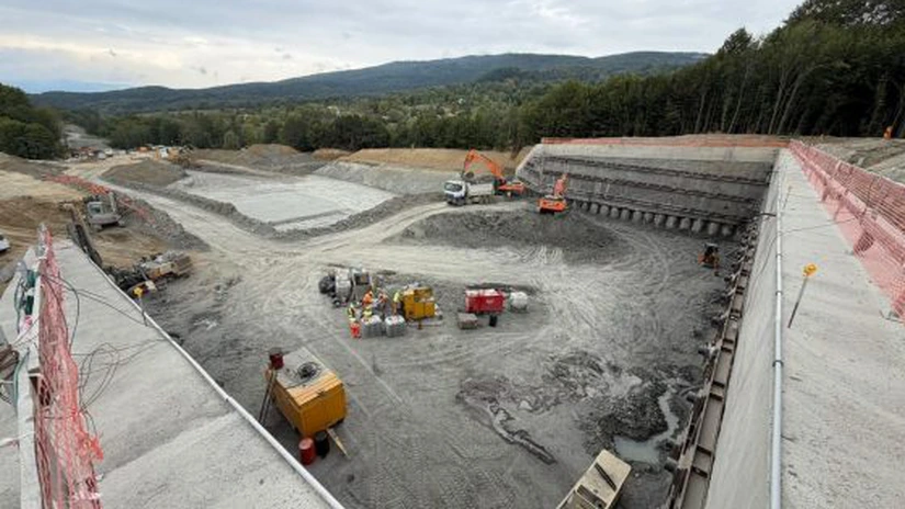 Autostrada Sibiu - Pitești: Italienii de la WeBuild fac noi angajări, inclusiv pentru tunel