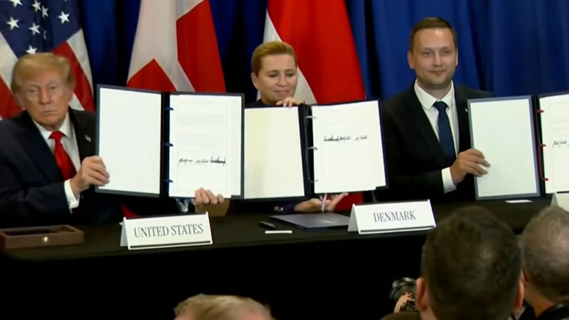 SUA, Danemarca și Groenlanda au semnat la ONU un acord care să permită o prezență militară mai extinsă pe insula arctică