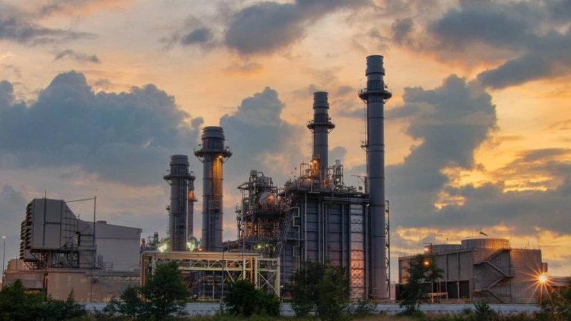 SUA - Trump va elimina plafoanele de emisii pentru centralele electrice (presă)