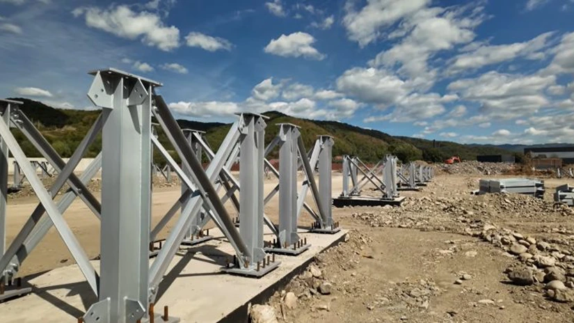 VIDEO Premieră în Europa: noul laminor de la Oțelu Roșu revitalizat de Umbrărescu, prinde contur