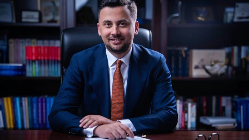 Mihai Alexandru Ghigiu, propus la Ministerul Investițiilor și Proiectelor Europene, cere explicații Guvernului Bolojan pentru întârzierile la plata fondurilor europene
