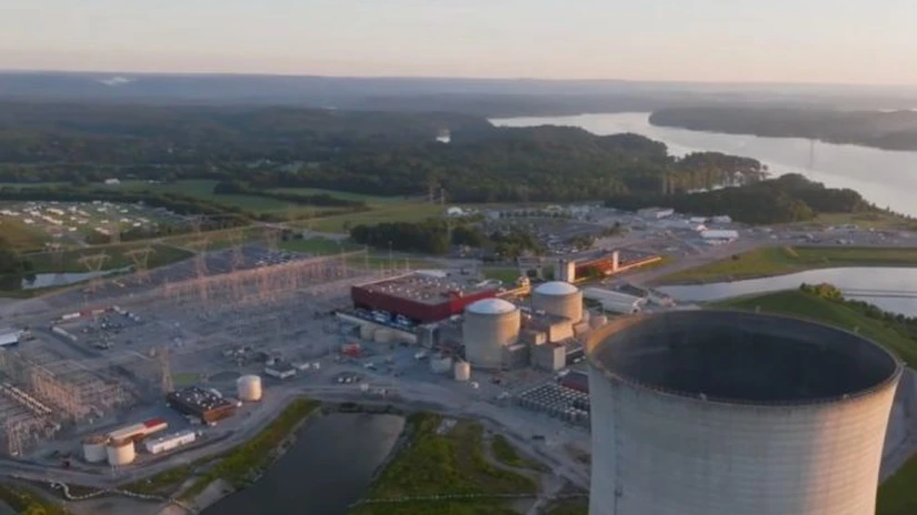 America a dat autorizația de construcție pentru primul SMR comercial. Nu este NuScale, este o unitate de 300 MW GE Vernova - Hitachi